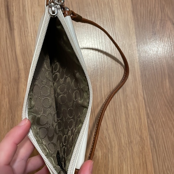 Coach White & Brown Leather Wristlet - Picture 5 of 7